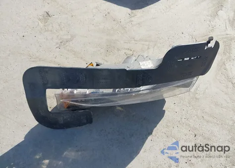 2021 Tesla Model Y Long Range Dual Motor All-Wheel Drive from USA, damaged, VIN 5YJYGDEE5MF214063